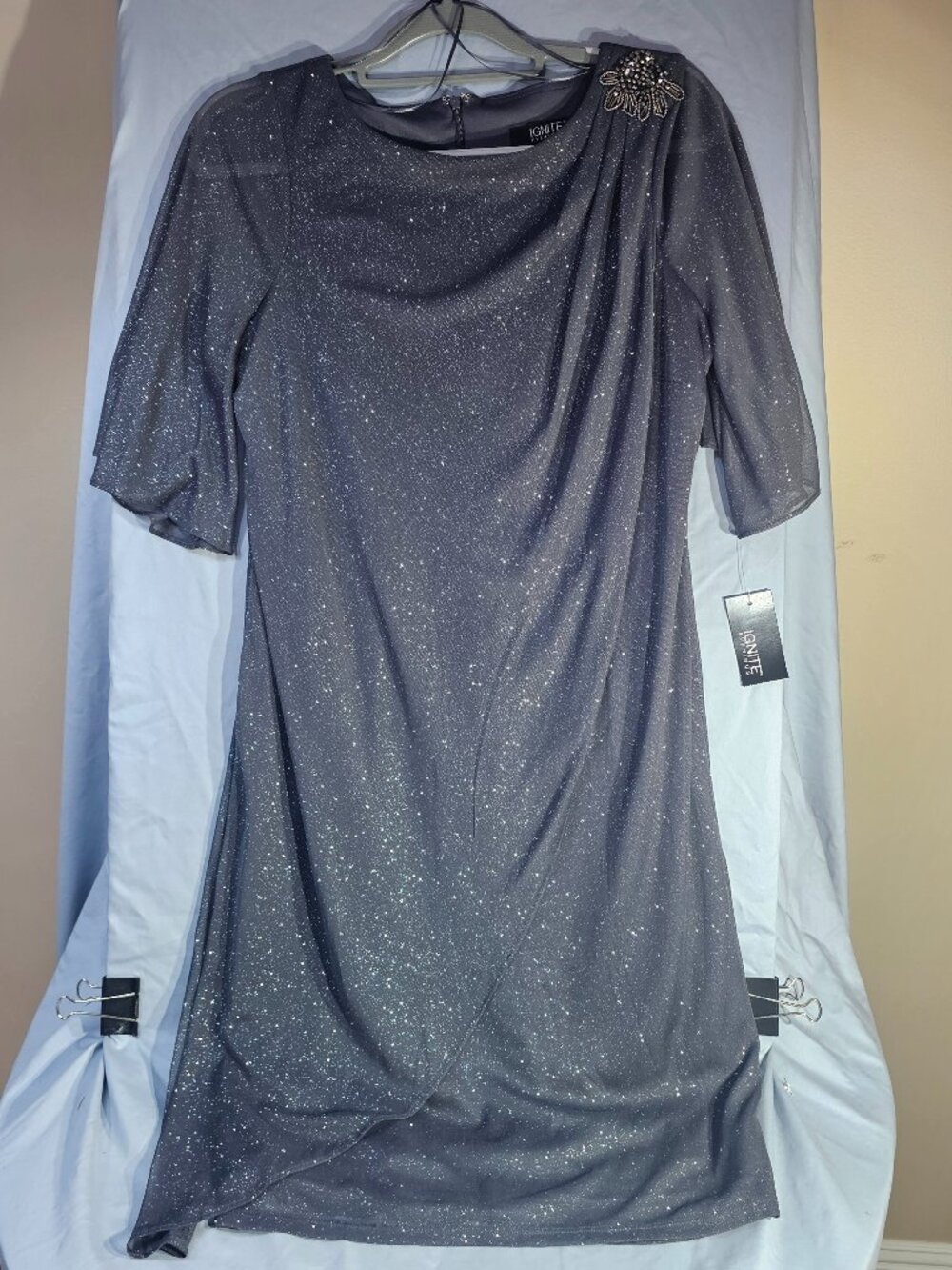 Ignite Evenings Dress Size 10 Smoke Gray Sparkle Metallic Ruched Brooch Cocktail